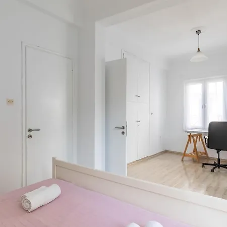 The Downtown Apartment Skopelos Town
